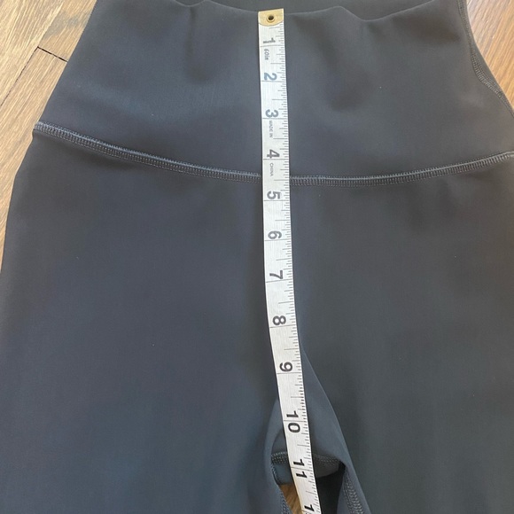 Alo High Waisted Warrior Leggings NWOT - Picture 9 of 11